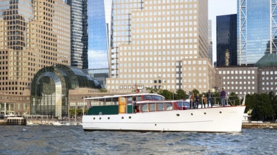 New York motor boat yacht 66 starboard